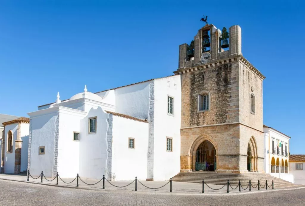 Faro Cathedral (Largo da Sé)​